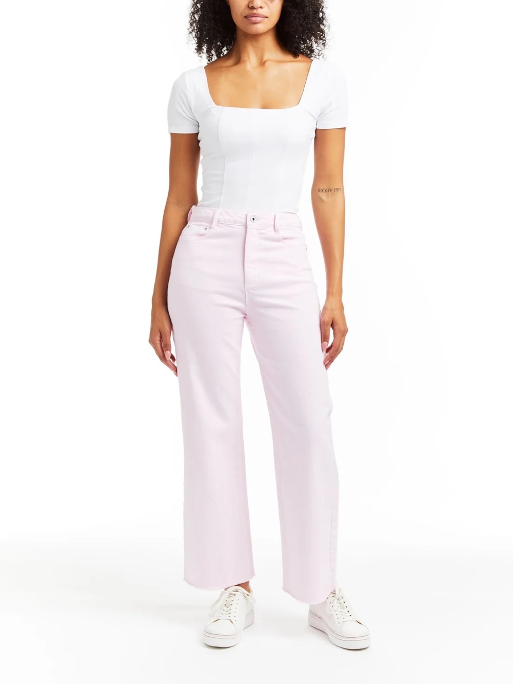 Tractr Women's High-Rise Straight Leg Jeans in Cherry Blossom